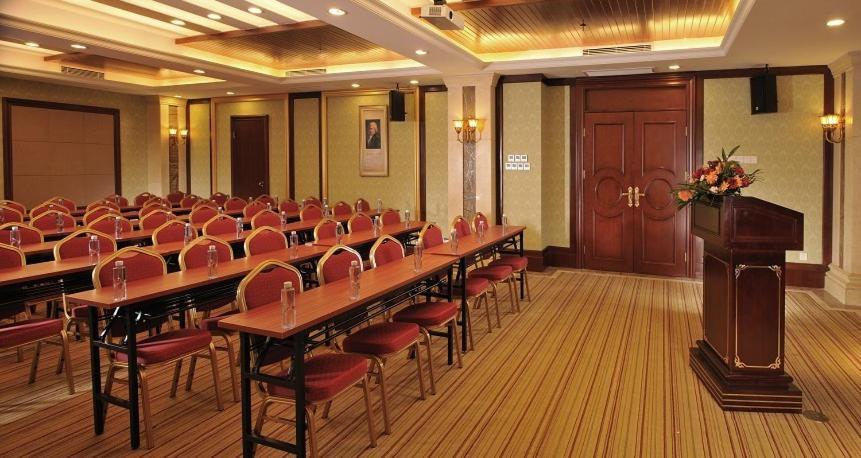 Vienna Hotel - Shenzhen Higher Education Mega Center Екстер'єр фото