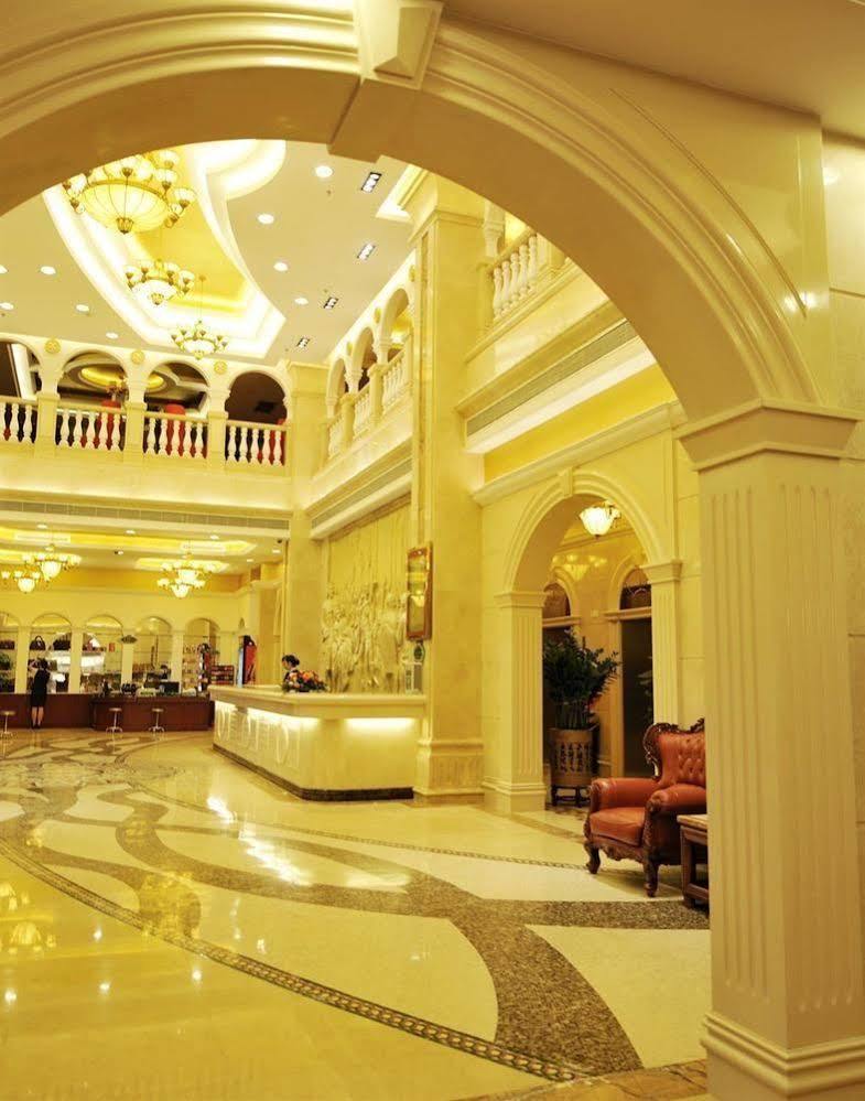 Vienna Hotel - Shenzhen Higher Education Mega Center Екстер'єр фото