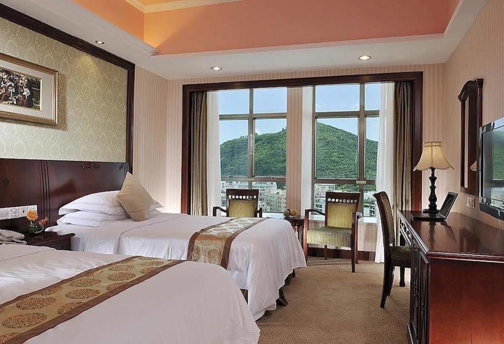 Vienna Hotel - Shenzhen Higher Education Mega Center Екстер'єр фото